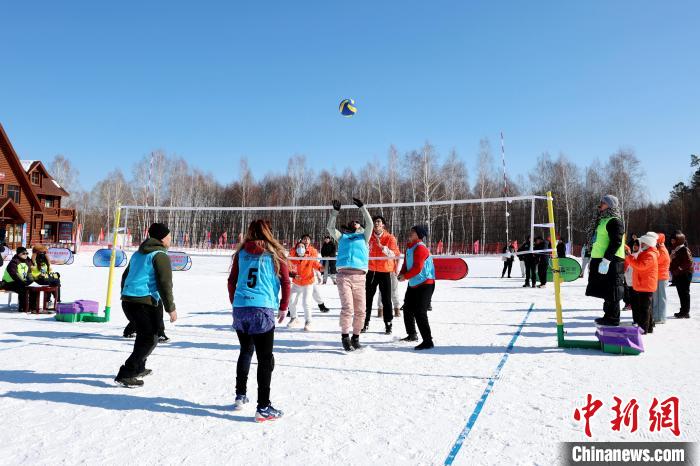 2025年黑龙江省雪地气排球巡回赛漠河站收官：大