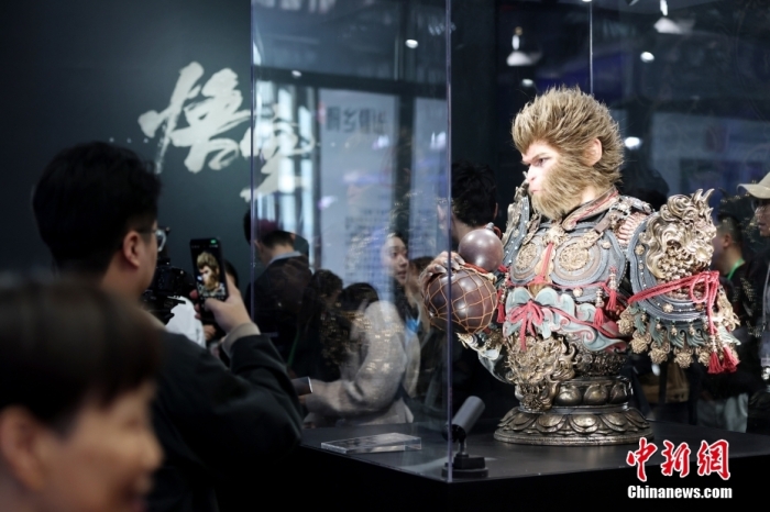 中国游戏出海热潮中的市场扩展、技术创新与文