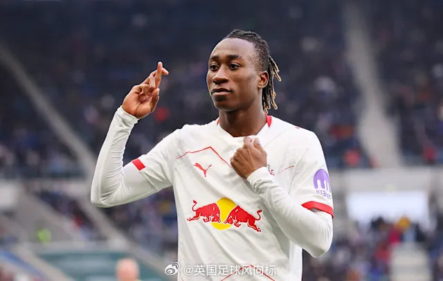 利物浦瞄准双翼引援：萨拉赫接班人与左路补强